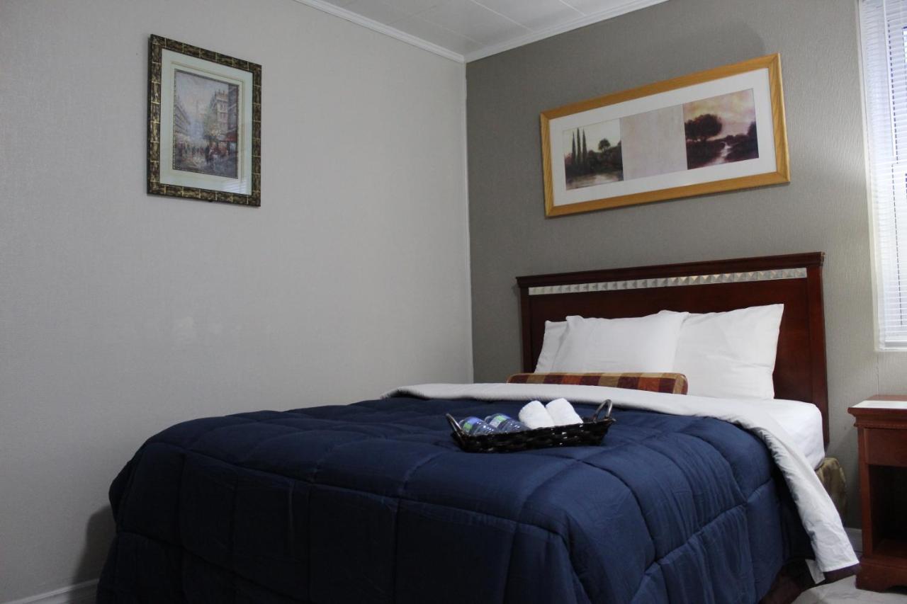 Sunrise Inn Parry Sound Exterior foto